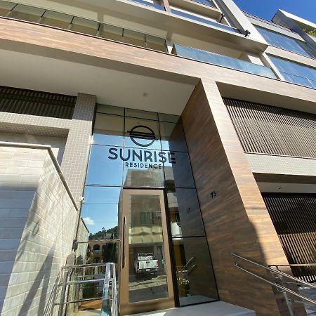 883A - Aluguel Apartamento Sunrise 2 suítes com Piscina Bombinhas Exterior foto